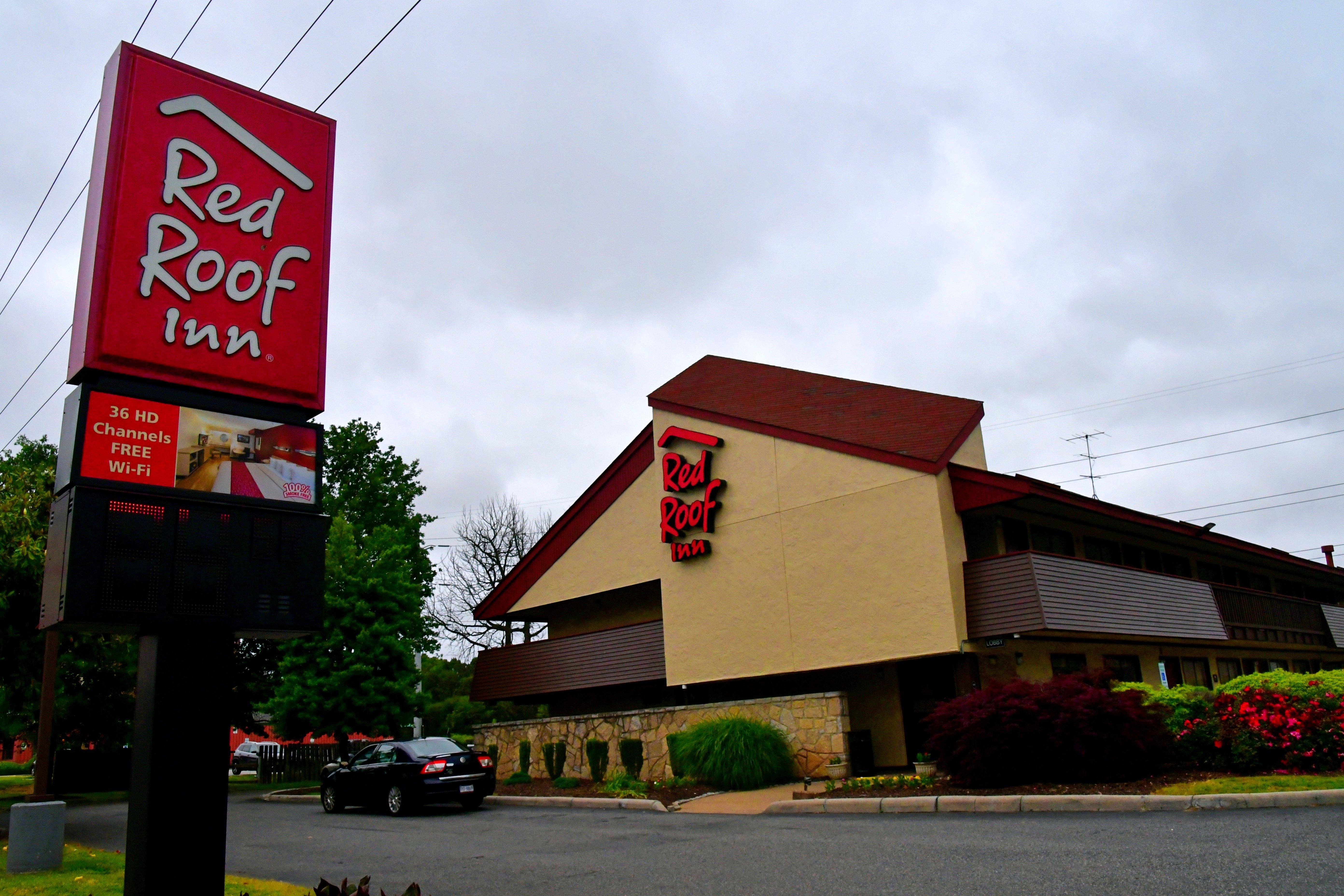 Red Roof Inn Richmond South Экстерьер фото